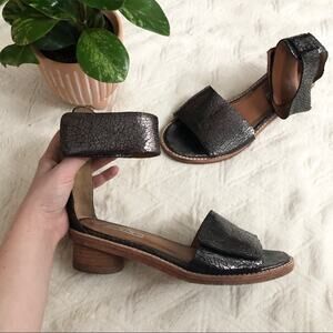 & Other Stories Metallic Leather Velcro Block Heel Sandals